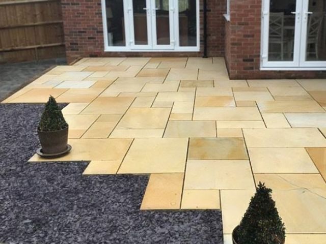 patio-cleaning-3-kireth-ai