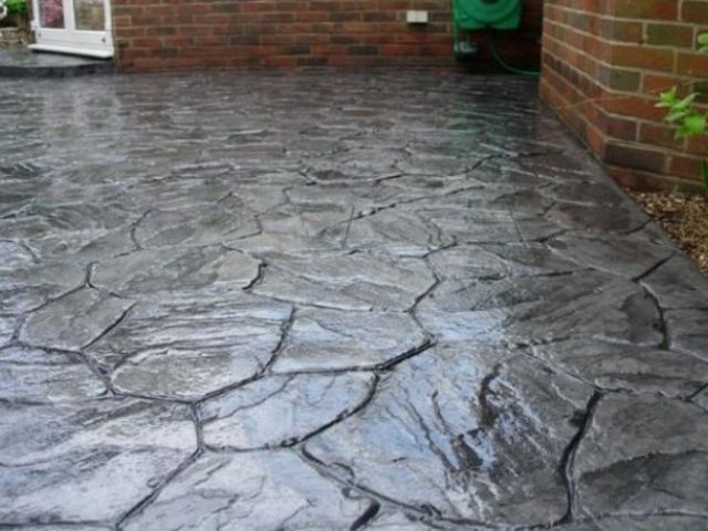 patio-cleaning-8-kireth-ai